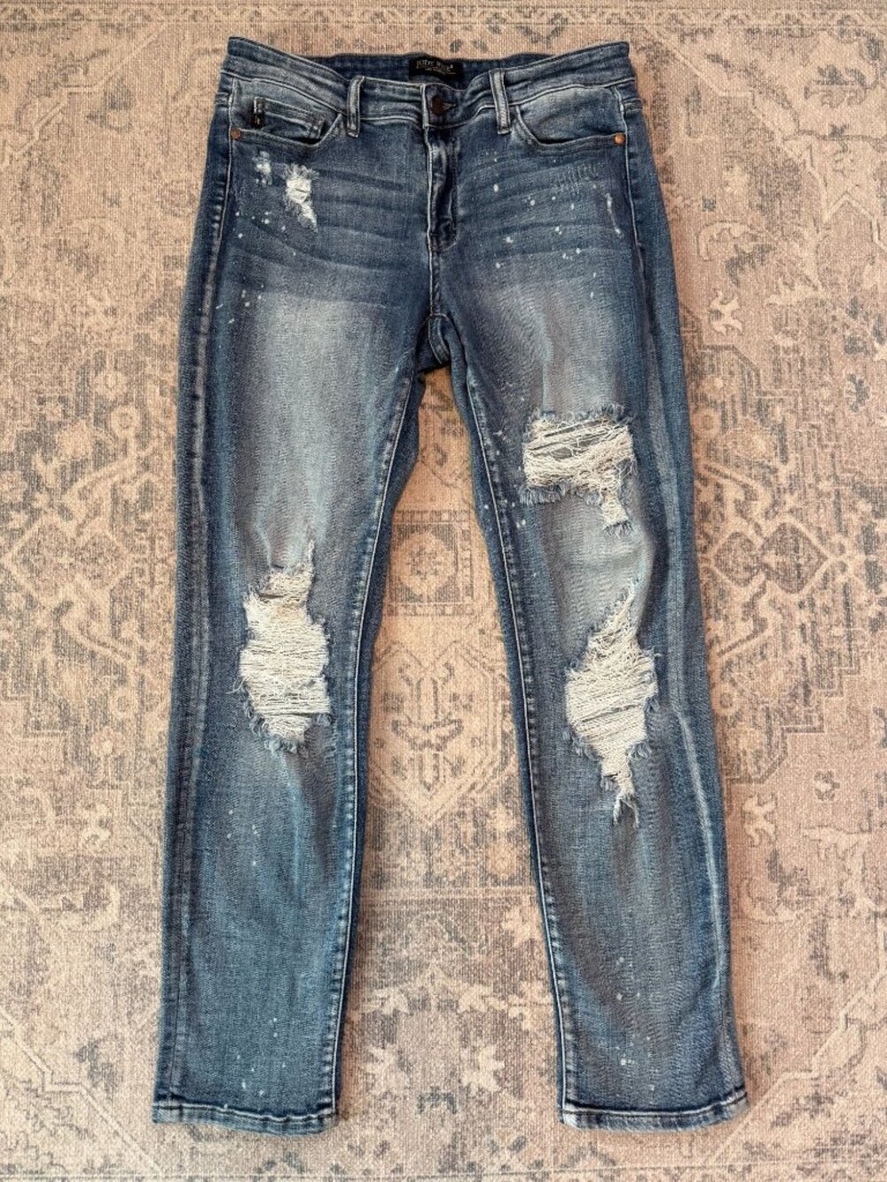 Judy Blue Boyfriend Fit Medium Wash Distressed High Rise Jeans 30 Classic Denim